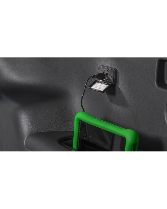 Subaru USB Charging Ports