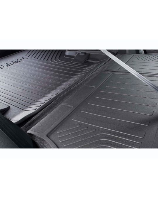 Subaru Rear Seatback Protector